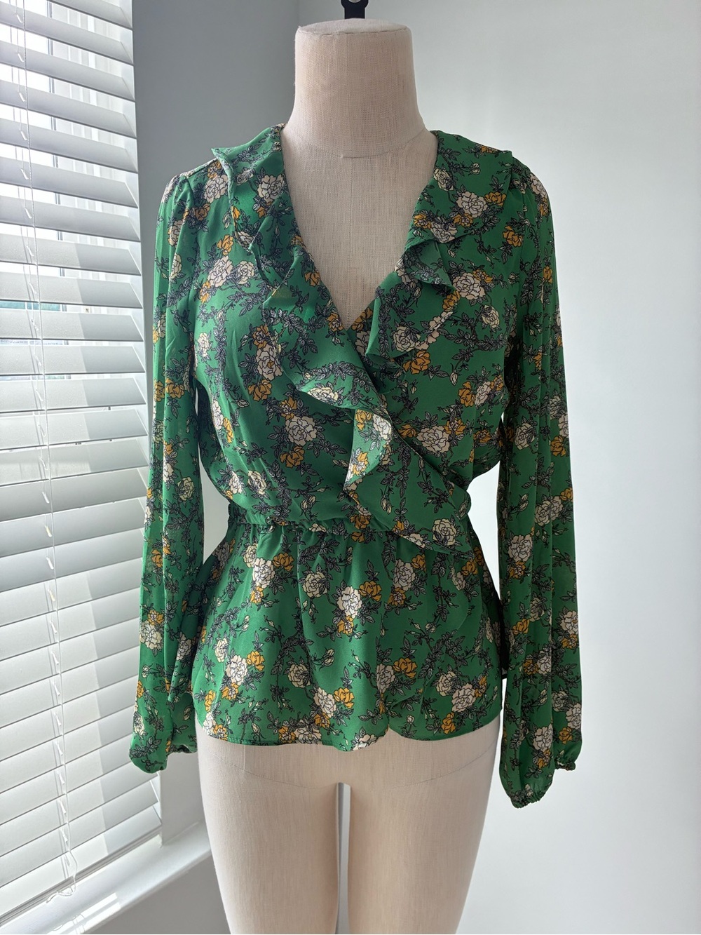 Max Studio Women's Green Floral Wrap Peasant Blouse